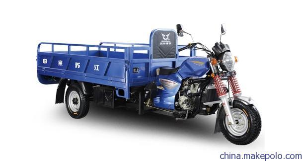 详情描述 厂家直销宗申q3征途(大灯款)三轮摩托车,特价销售,质量保证